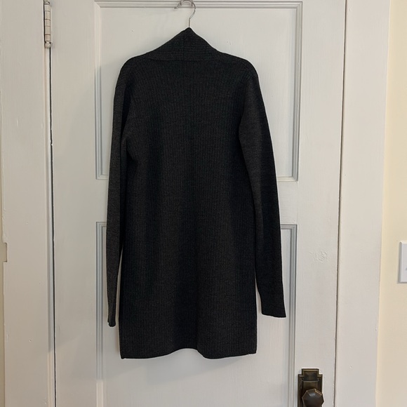 THEORY Gray Reeda R Noble Wool Blend Cardigan Sweater Top Size Petit (XS) - Picture 2 of 6